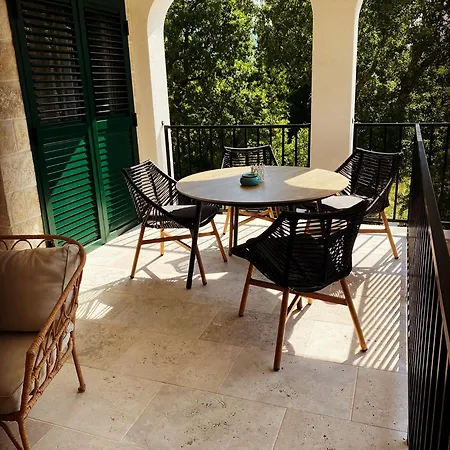 Apartment Sani *
